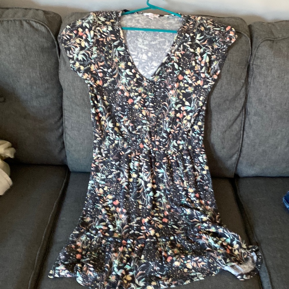 NWT Lauren Conrad Smocked Waist V-Neck T-Shirt Dress Size S